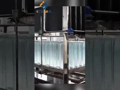 Durchsichtige Eismaschine