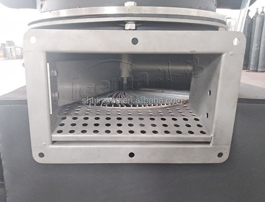 Eisrohrmaschine mit Kältemittel R404/R22 aus frei stehender Anlage
