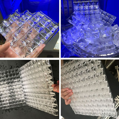 Die Nissan 50 kg Edelstahl-Eiswürfel-Maschine kann an die Größe von Eiswürfeln angepasst werden, die in Bars verwendet werden können