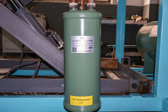 1 Tonnen Industrie-Eismaschine mit direkter Kühlung und sonstiger Eislagerkapazität
